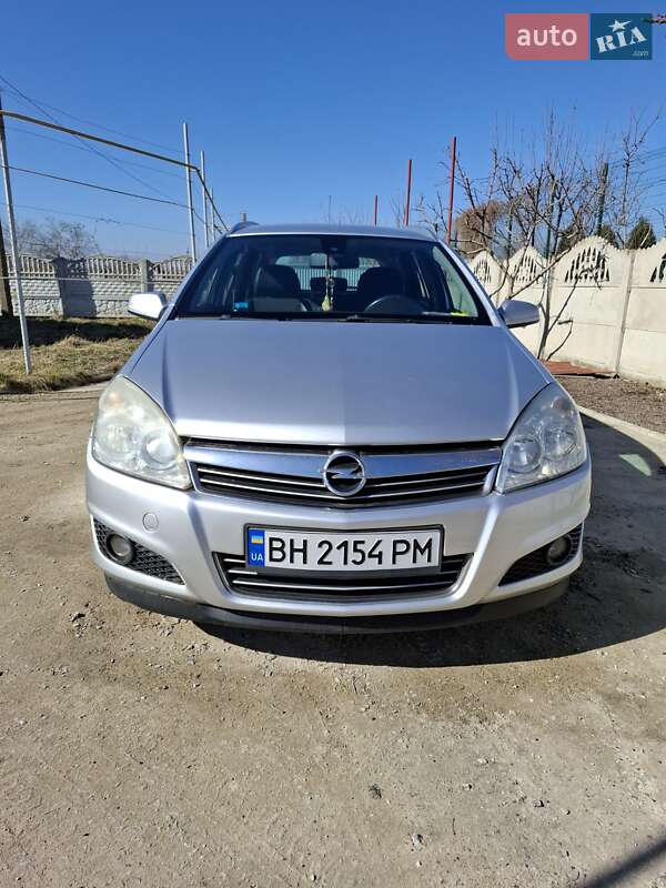 Opel Astra 2009