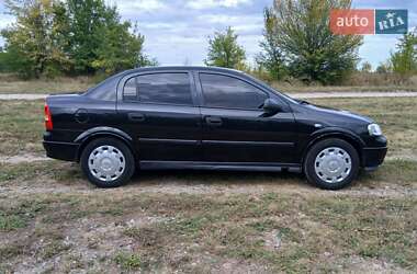Седан Opel Astra 2007 в 