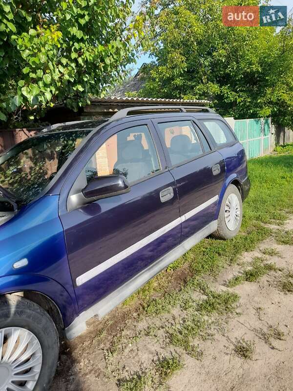 Универсал Opel Astra 2001 в Вышгороде