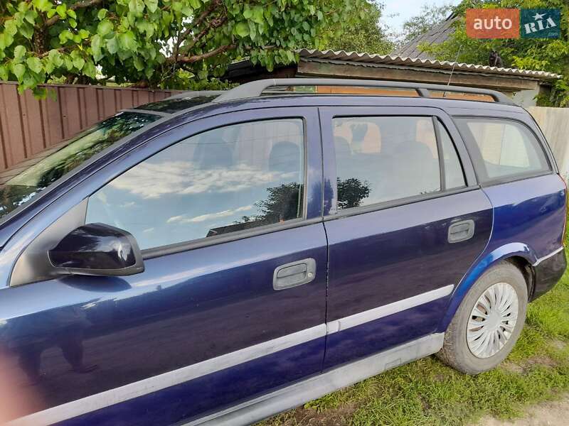 Универсал Opel Astra 2001 в Вышгороде