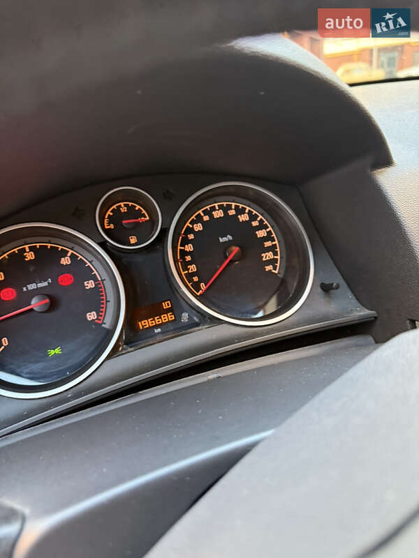 Хэтчбек Opel Astra 2009 в Ивано-Франковске