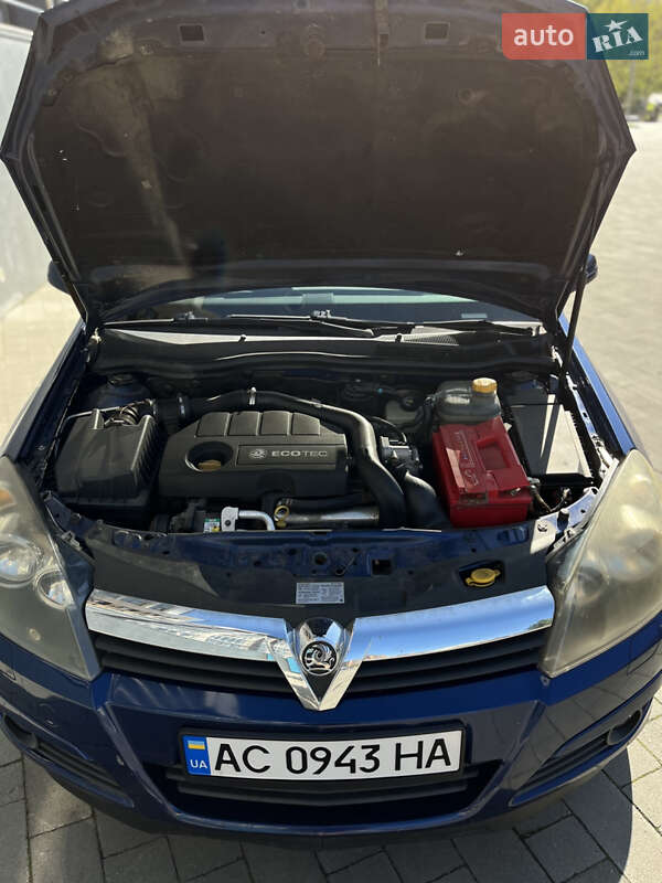 Хетчбек Opel Astra 2004 в Луцьку