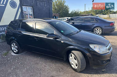 Универсал Opel Astra 2007 в 