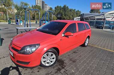 Универсал Opel Astra 2004 в Киеве