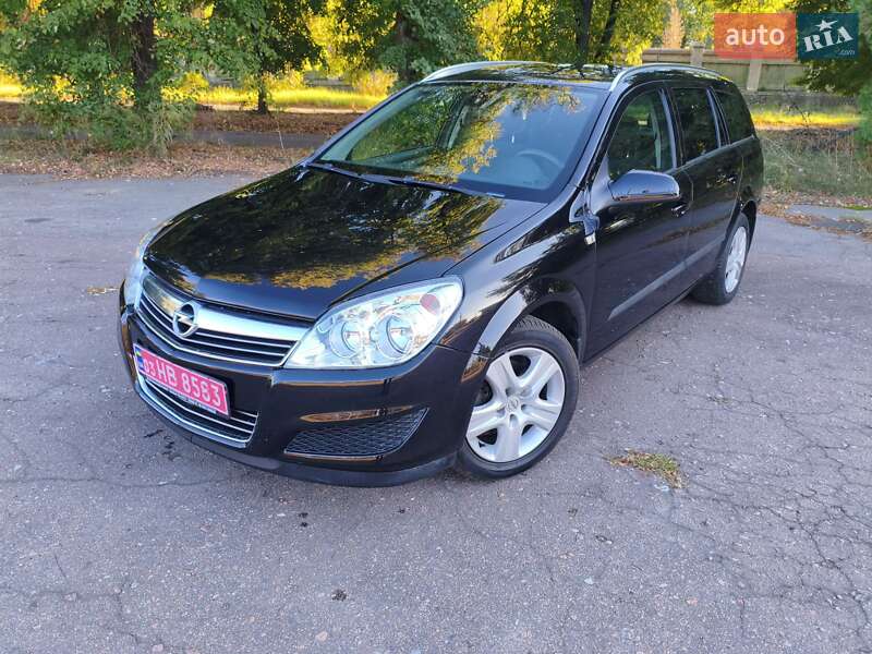 Универсал Opel Astra 2009 в 