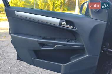 Универсал Opel Astra 2009 в 