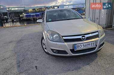 Универсал Opel Astra 2004 в Кривом Роге
