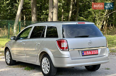 Универсал Opel Astra 2008 в 