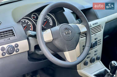 Универсал Opel Astra 2008 в 
