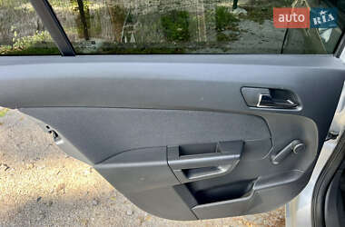 Универсал Opel Astra 2008 в 