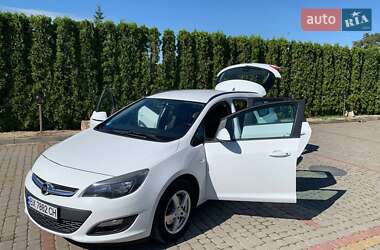 Универсал Opel Astra 2013 в 