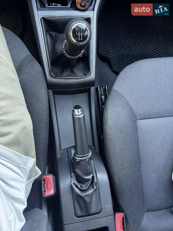 Хэтчбек Opel Astra 2006 в Дрогобыче