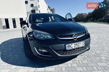 Седан Opel Astra 2012 в 