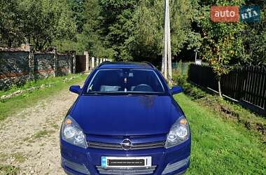 Універсал Opel Astra 2005 в Долині