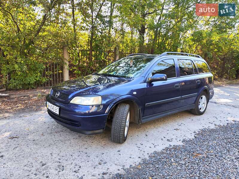 Универсал Opel Astra 2002 в Арцизе