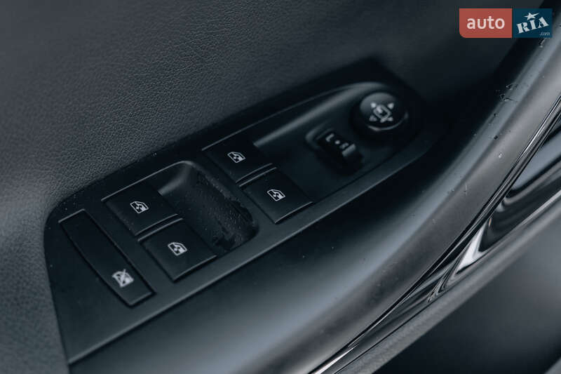 Универсал Opel Astra 2018 в Киеве фото 24 Универсал Opel Astra 2018 в Киеве