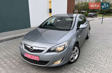 Opel Astra 2010
