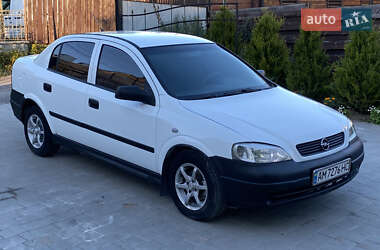 Седан Opel Astra 2000 в 