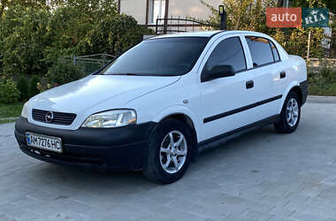 Седан Opel Astra 2000 в 