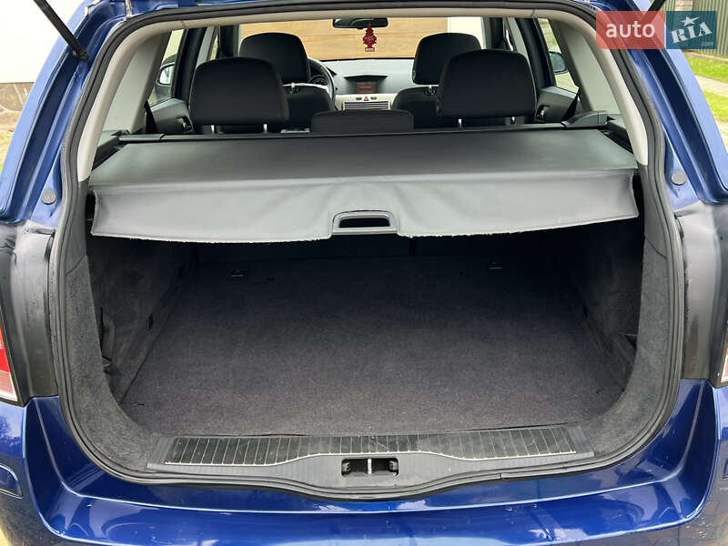 Универсал Opel Astra 2008 в Яворове