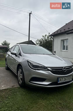Opel Astra 2016