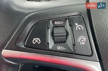 Универсал Opel Astra 2015 в 