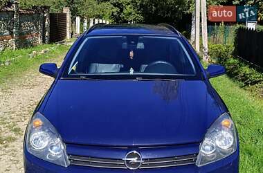 Универсал Opel Astra 2005 в Долине
