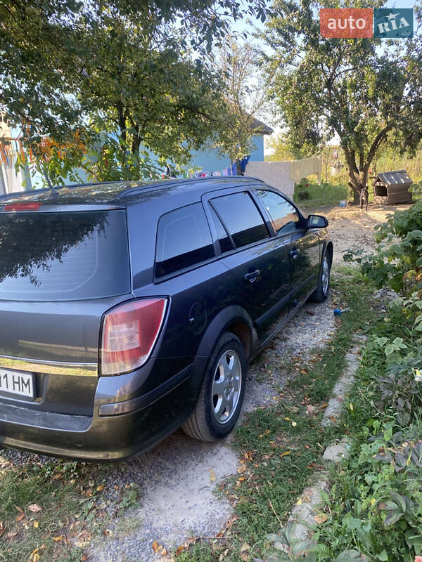 Универсал Opel Astra 2008 в Хмельницком