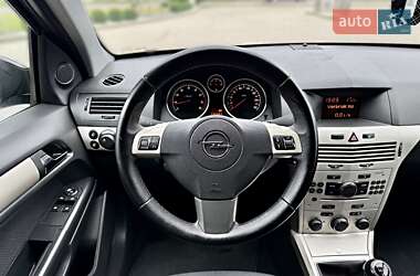 Универсал Opel Astra 2007 в 
