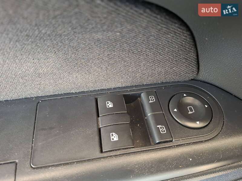 Хэтчбек Opel Astra 2008 в Николаеве