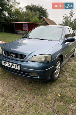 Хэтчбек Opel Astra 1998 в Тростянце
