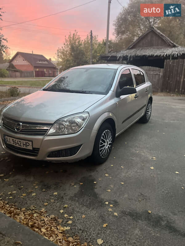 Opel Astra 2007