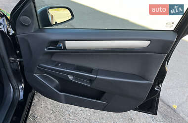 Универсал Opel Astra 2007 в 