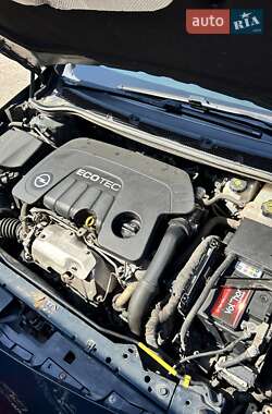 Универсал Opel Astra 2014 в 