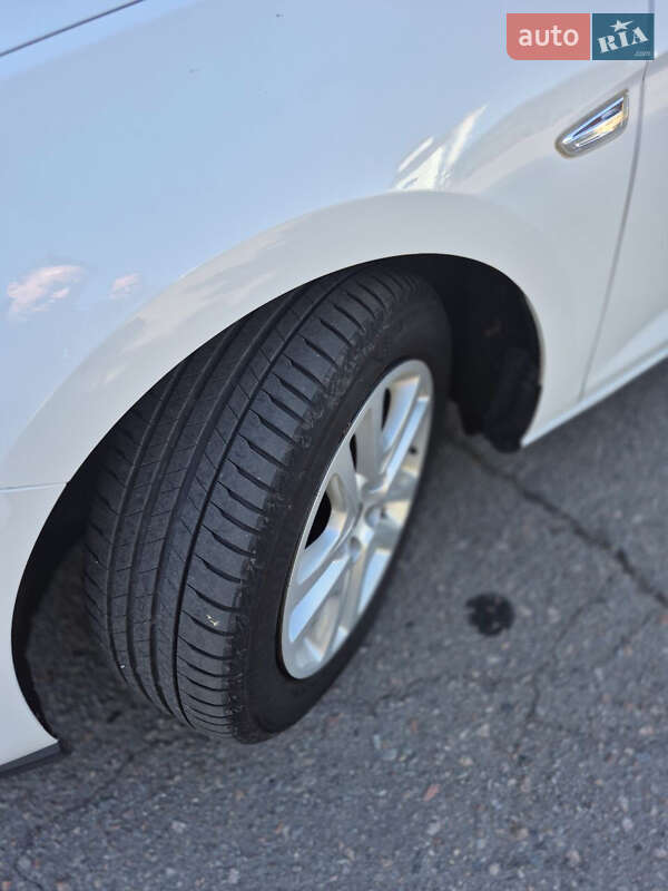 Универсал Opel Astra 2016 в Кривом Роге