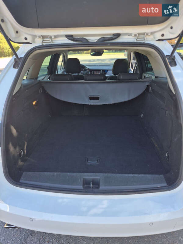 Универсал Opel Astra 2016 в Кривом Роге