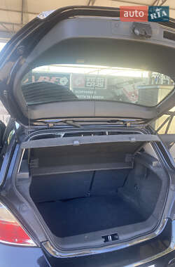 Хэтчбек Opel Astra 2009 в 