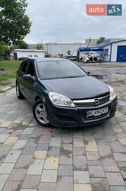 Хэтчбек Opel Astra 2008 в Львове