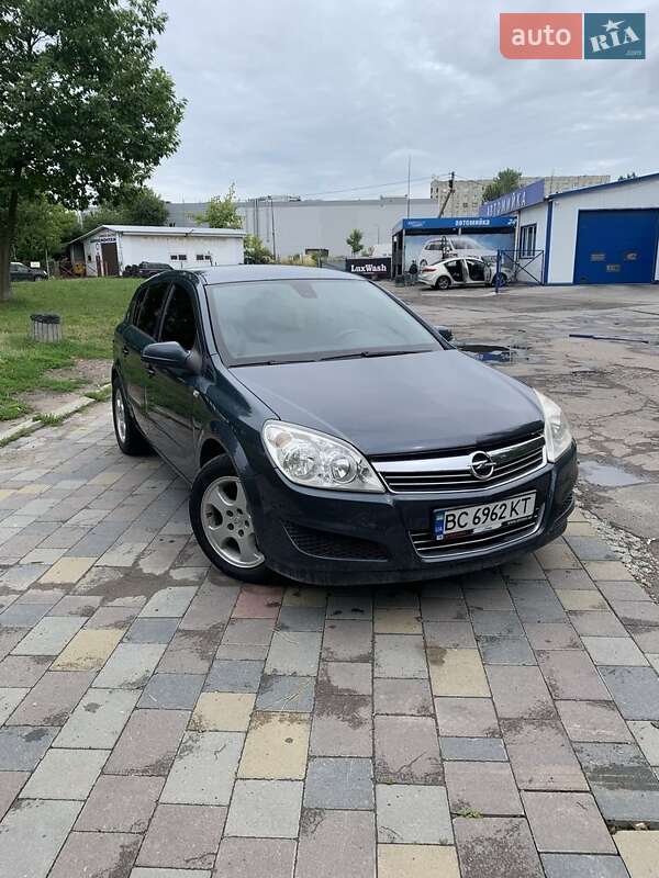 Opel Astra 2008