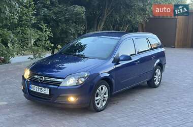 Универсал Opel Astra 2006 в 