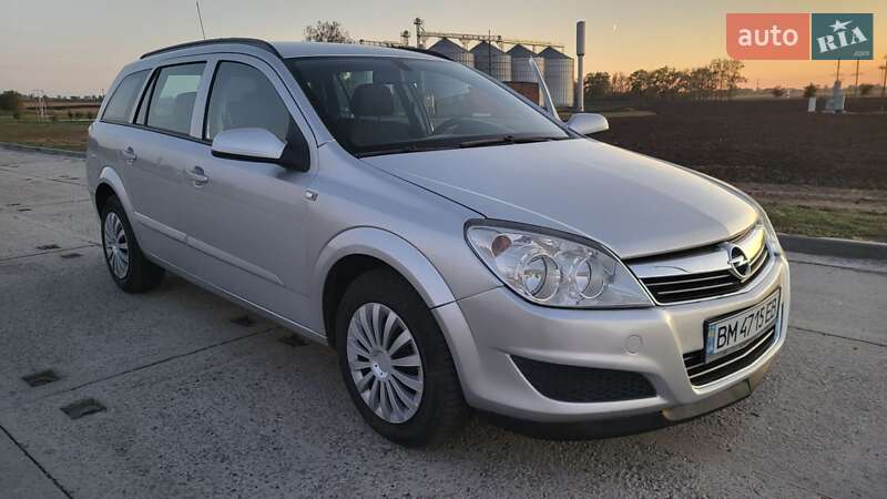 Универсал Opel Astra 2008 в 