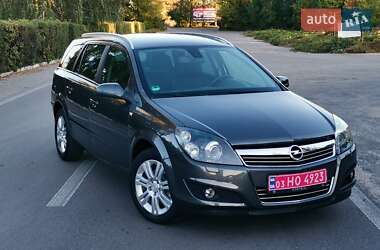 Універсал Opel Astra 2010 в Білій Церкві