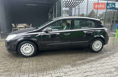 Хэтчбек Opel Astra 2009 в 