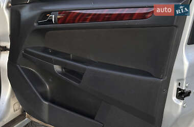 Хэтчбек Opel Astra 2005 в 