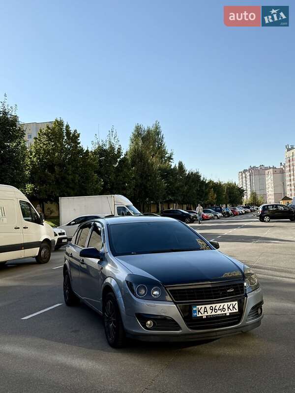 Хэтчбек Opel Astra 2006 в Киеве фото 2 Хэтчбек Opel Astra 2006 в Киеве
