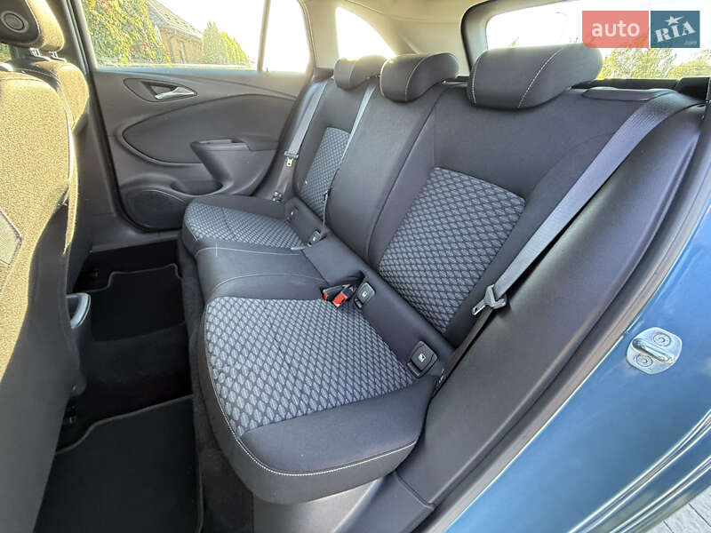 Универсал Opel Astra 2017 в Стрые