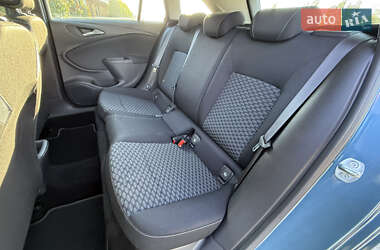 Универсал Opel Astra 2017 в 