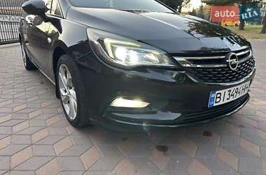 Универсал Opel Astra 2017 в Лубнах