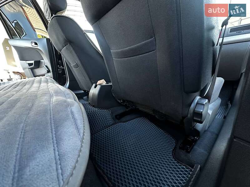 Универсал Opel Astra 2009 в Могилев-Подольске