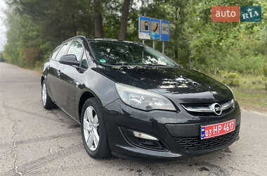OPEL ASTRA SPORTS TOURER 2012
